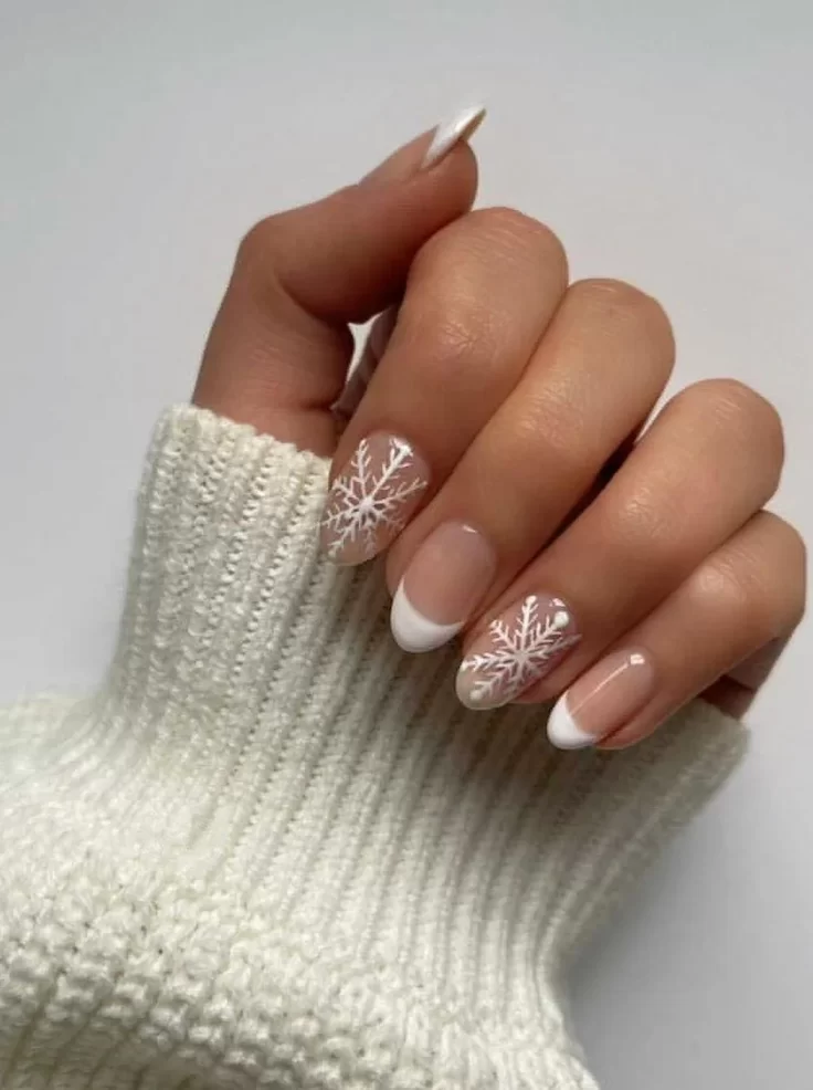 holiday-nails_8dadd6a4-e07a-4c1a-a68a-d4b55dd8ce9b